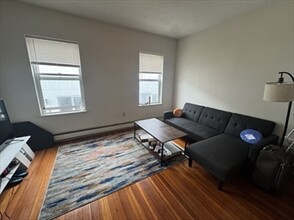 5 Peters St, Unit 2 in Boston, MA - Building Photo - Building Photo