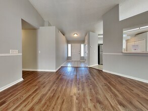 315 Springfield Ct in Orange Park, FL - Building Photo - Building Photo