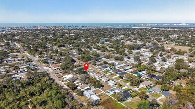 2174 19th Ave SW in Largo, FL - Building Photo - Building Photo