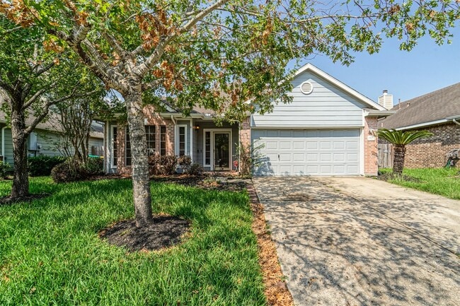 property at 1523 Crescent Shores Ln