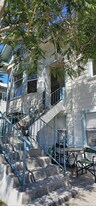 708 Riverside Ave in Santa Cruz, CA - Building Photo