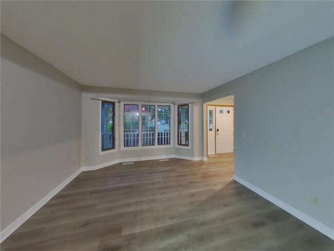 13537 Dellwood Ct in Rosemount, MN - Building Photo - Building Photo