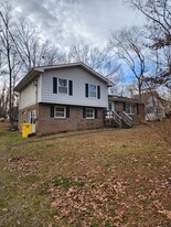 7106 Grammar Dr in Fairview, TN - Building Photo