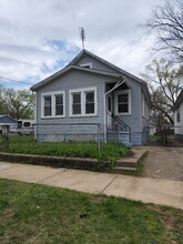 2915 W Trewyn Ave in Peoria, IL - Foto de edificio - Building Photo