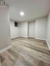 843 Cedarbrae Ave in Milton, ON - Building Photo - Building Photo