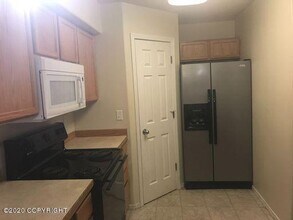 6345 Whispering Loop in Anchorage, AK - Building Photo - Building Photo