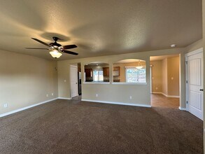 2551 SW Indian Ln in Redmond, OR - Building Photo - Building Photo