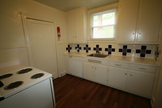 1408 W Chapel Hill St in Durham, NC - Building Photo - Building Photo