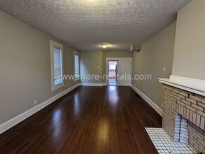 404-406 E Deshler Ave-Unit -404 E. Deshler Ave in Columbus, OH - Building Photo - Building Photo