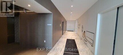 448 Burnhamthorpe Rd W in Mississauga, ON - Building Photo - Building Photo