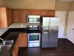 922 Wolfpack Way in Greensboro, NC - Building Photo - Building Photo