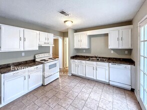 7116 6th Ct S in Birmingham, AL - Building Photo - Building Photo