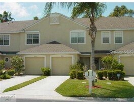 11229 Kapok Grand Cir in St. Petersburg, FL - Building Photo