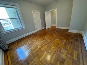 5915 Boulevard E in West New York, NJ - Foto de edificio - Building Photo