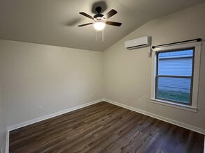 7002 Old Tom Box Rd, Unit A in Jacksonville, AR - Building Photo - Building Photo