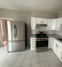 70 Farren Ave in New Haven, CT - Building Photo - Building Photo