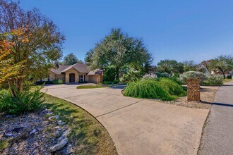 205 Tellus St in Lakeway, TX - Building Photo - Building Photo
