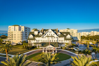 Magnolia in Belleair, FL - Foto de edificio - Building Photo