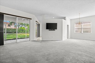 2675 SE 4th Pl in Homestead, FL - Building Photo