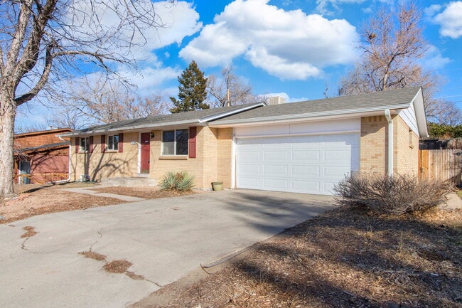 7634 Newland St in Arvada, CO - Building Photo - Building Photo