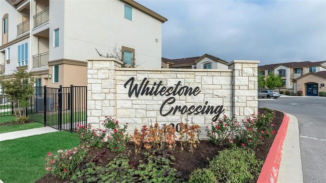 1201 W Whitestone Blvd in Cedar Park, TX - Building Photo - Building Photo