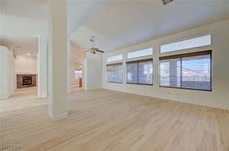 1006 Winding Hill, Unit The Harvard in Henderson, NV - Building Photo - Building Photo