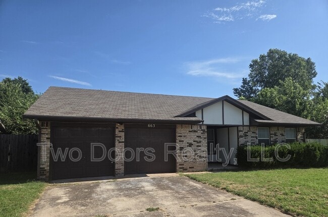 property at 663 W Perry Dr