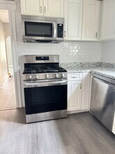 75 Atlantic St, Unit 2 in Carteret, NJ - Building Photo - Building Photo