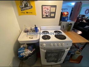 771 Somerville Ave-Unit -B1 in Somerville, MA - Building Photo - Building Photo