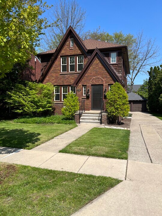 789 Henrietta St in Birmingham, MI - Building Photo