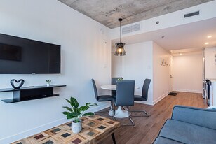 1635 Rue St-Hubert in Montréal, QC - Building Photo