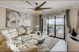 4933 Exmoor St in Greenacres, FL - Building Photo - Building Photo