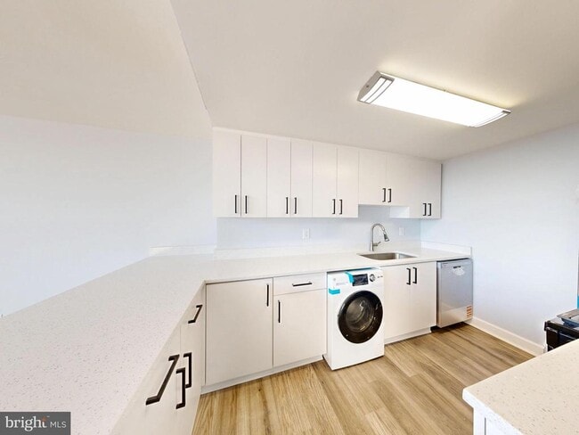 property at 4600 Duke St