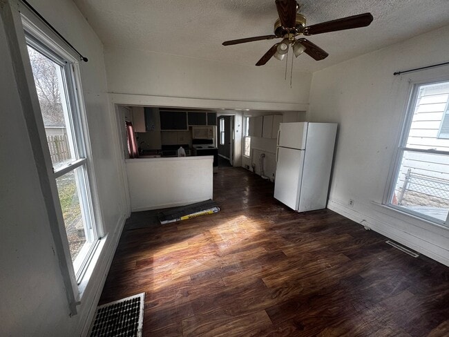 201.5 N Warner St in Bay City, MI - Building Photo - Building Photo