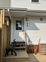 11936-11947 47 St NW in Edmonton, AB - Building Photo