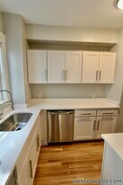 55 Estes St, Unit 1 in Lynn, MA - Building Photo