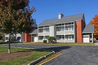 Governors Square Apartments in Dover, DE - Building Photo - Building Photo