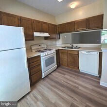 7235 Parson's Ct in Alexandria, VA - Building Photo - Building Photo