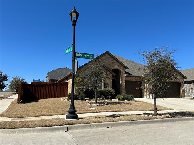 201 Welch Folly Ln in Aledo, TX - Building Photo - Building Photo