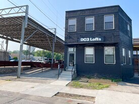 1211 W 27th St, Unit A in Kansas City, MO - Building Photo