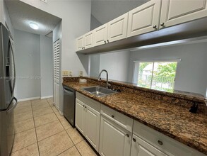 15770 SW 104th Terrace in Miami, FL - Building Photo - Building Photo