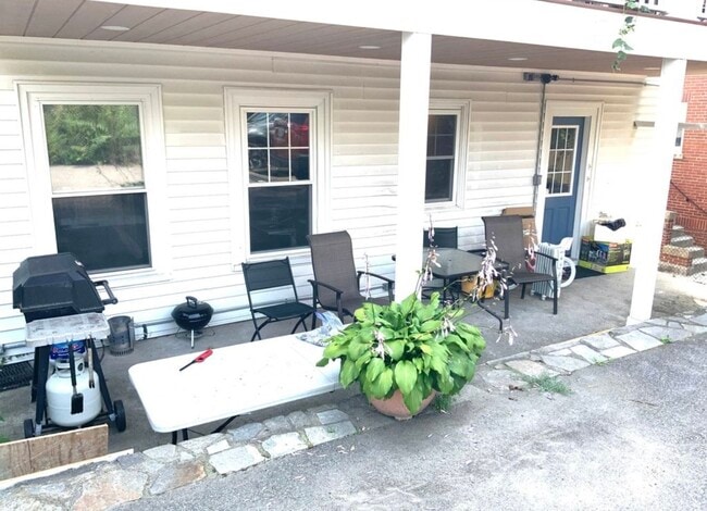 522 Mount Auburn St, Unit 520 #1 in Watertown, MA - Foto de edificio - Building Photo