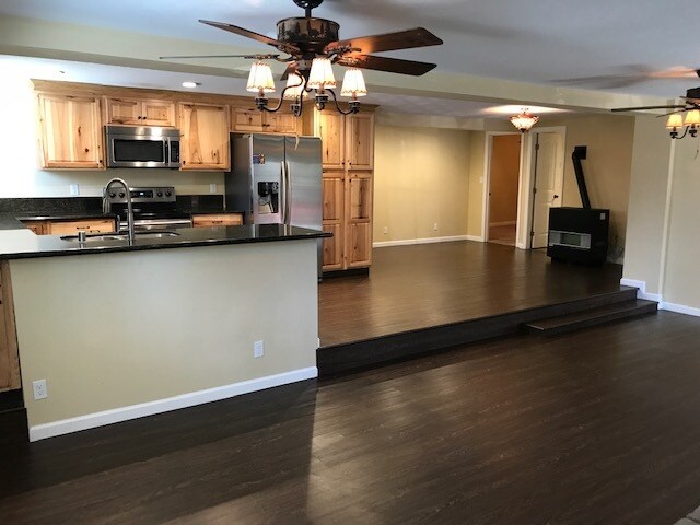 54707 Pine Crest Ave in Idyllwild, CA - Building Photo - Building Photo