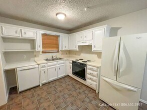4616 Erskine St in Lubbock, TX - Building Photo - Building Photo