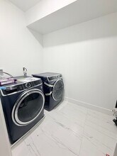 39 S 7th St in Newark, NJ - Building Photo - Building Photo