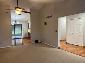 3492 Yarney Rd in Waterford Township, MI - Building Photo - Building Photo