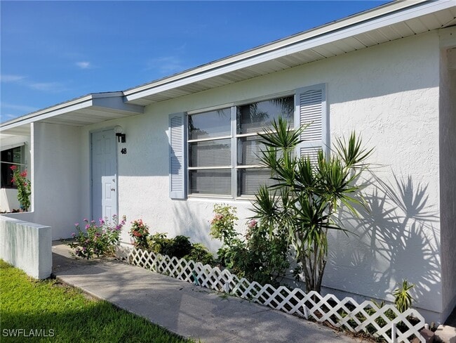 48 Heath Aster Ln in Lehigh Acres, FL - Building Photo - Building Photo