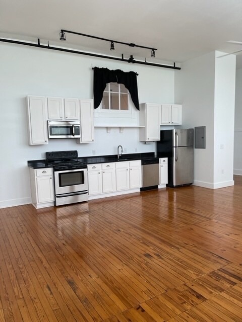 property at 423-T-1113 T-1113