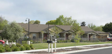 Vandenburgh Villa Senior Apartments in Livermore, CA - Building Photo - Building Photo