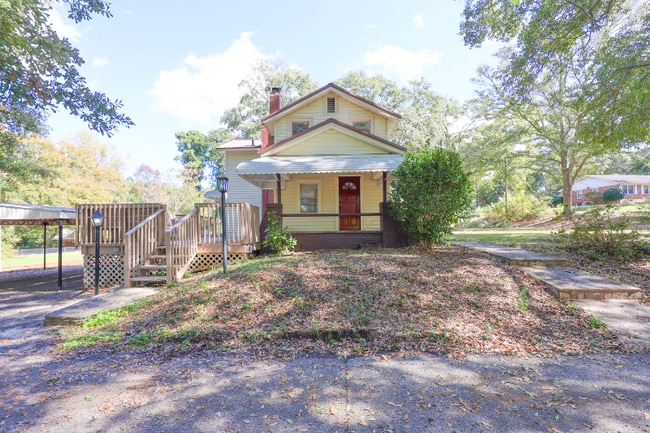 property at 31 Reed Dr